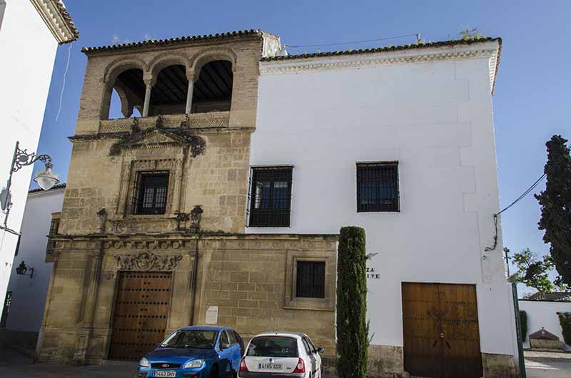 Córdoba 269 - palacio de Orive.jpg